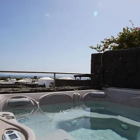 Villa Sea Breeze Ocean View *