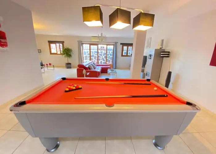 Sea Breeze Ocean View *