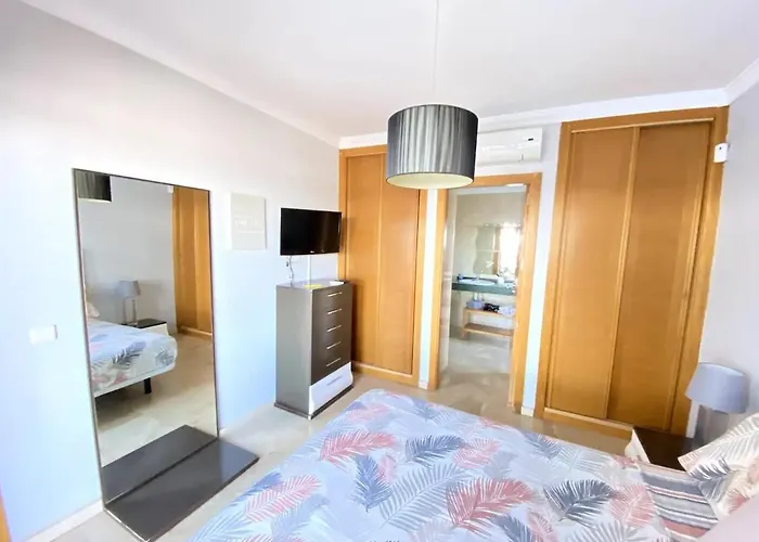 Sea Breeze Ocean View * بلايا بلانكا